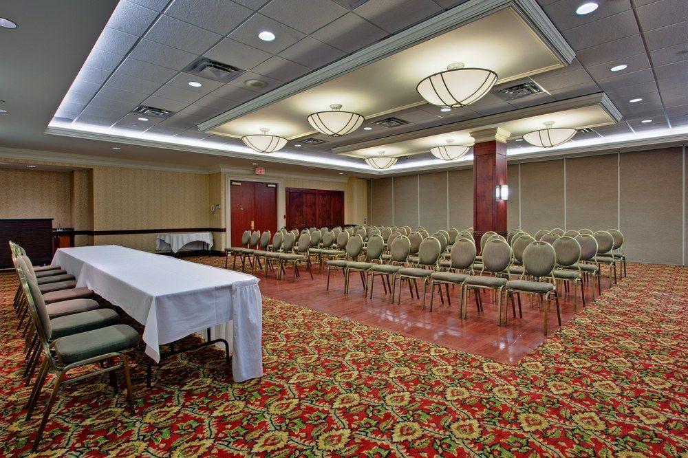 Holiday Inn Express Hotel & Suites Milton By Ihg Exterior photo